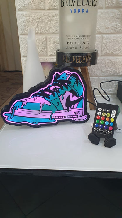 Lampada LED Sneaker Neon – RGB con Telecomando