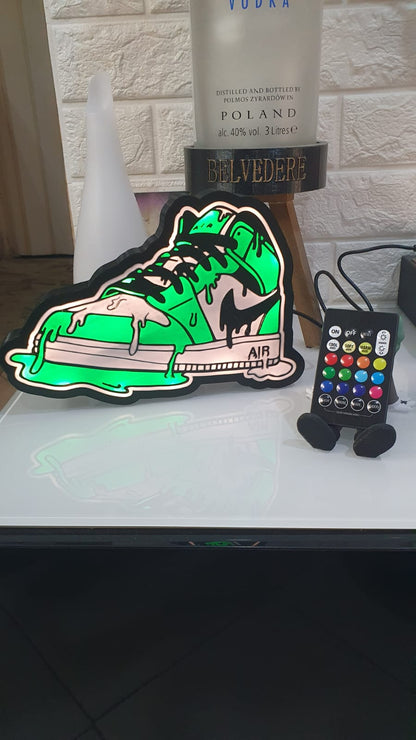 Lampada LED Sneaker Neon – RGB con Telecomando
