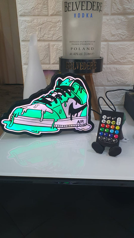 Lampada LED Sneaker Neon – RGB con Telecomando